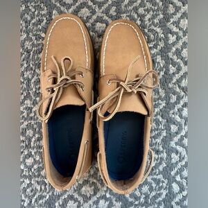 Like New! Sperry boat shoes.